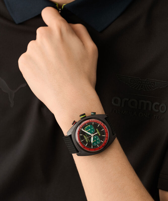 AMF1 DWF SILICONE STRAP WATCH - Black