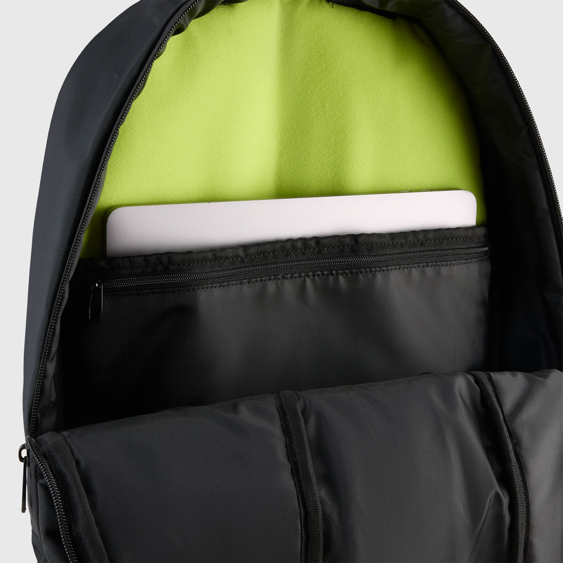 Shop | PUMA Backpack pumablack | Aston Martin F1 Team