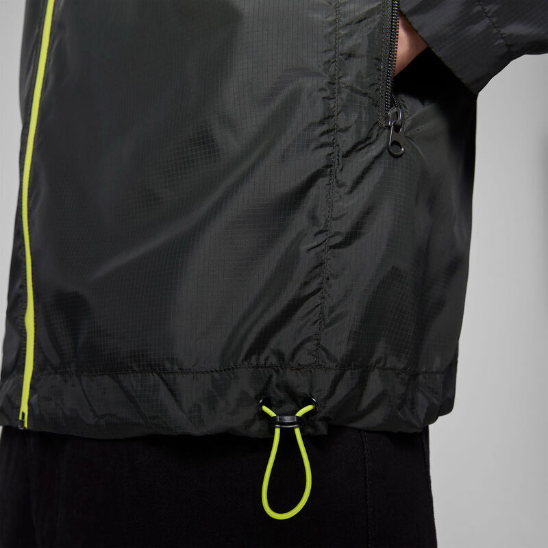AMF1 FW TECH LIGHTWEIGHT JACKET - black