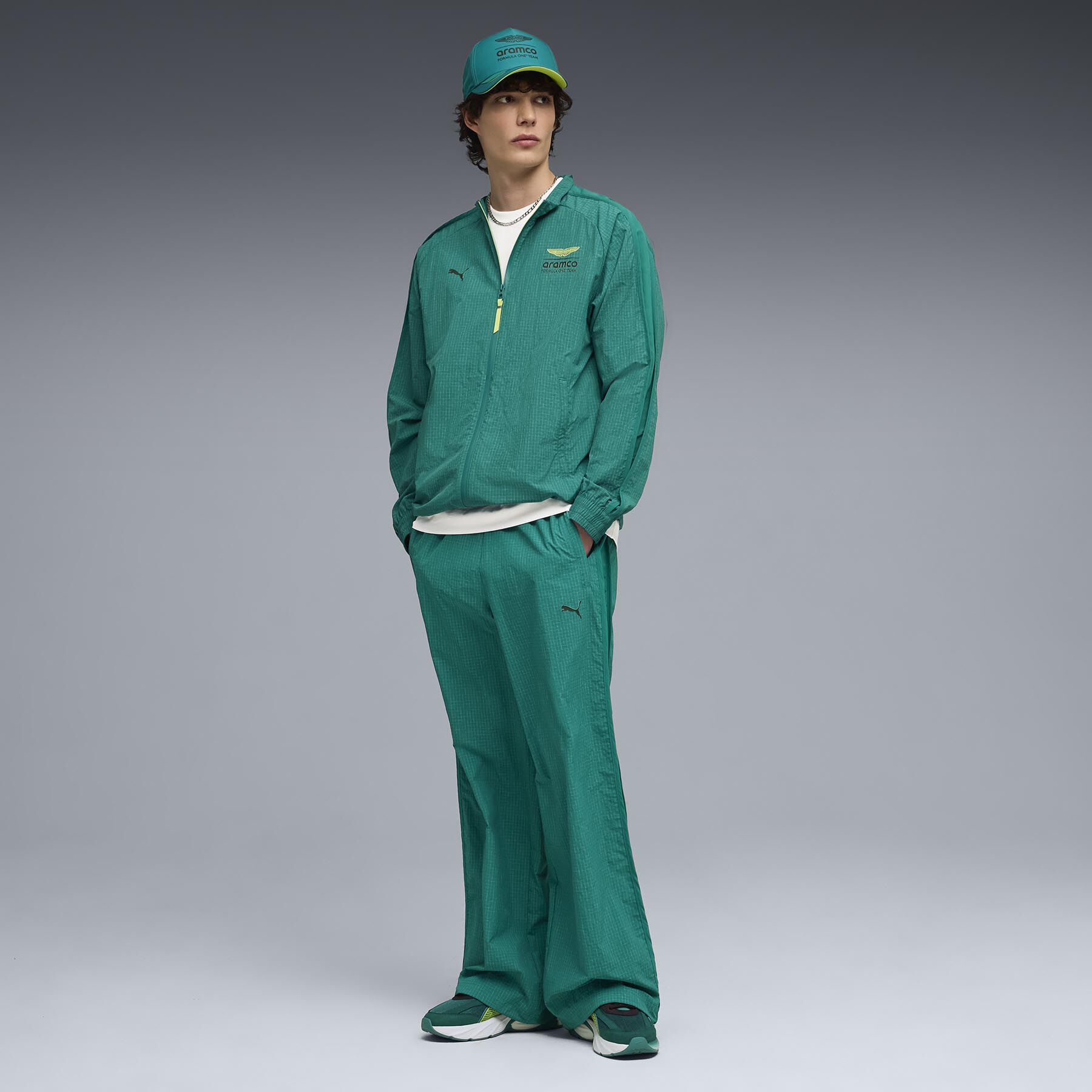 Shop | PUMA T7 Oversized Pants greenlux | Aston Martin F1 Team