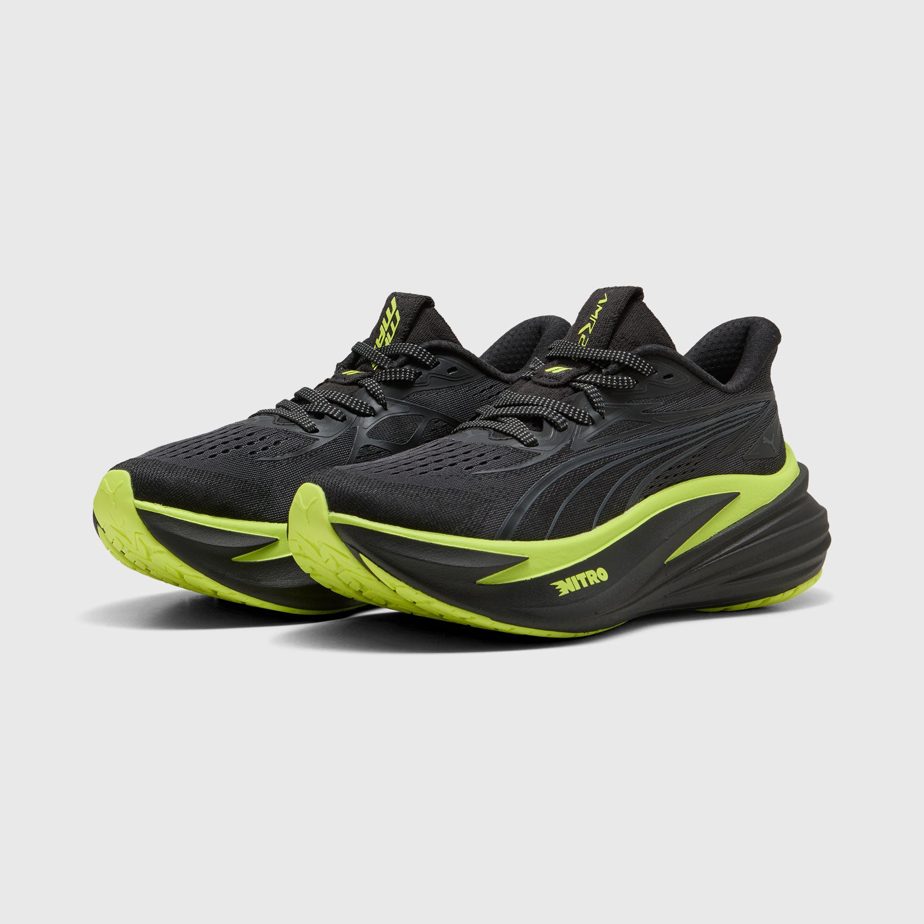 Shop | Official Trainers | Aston Martin F1 Team